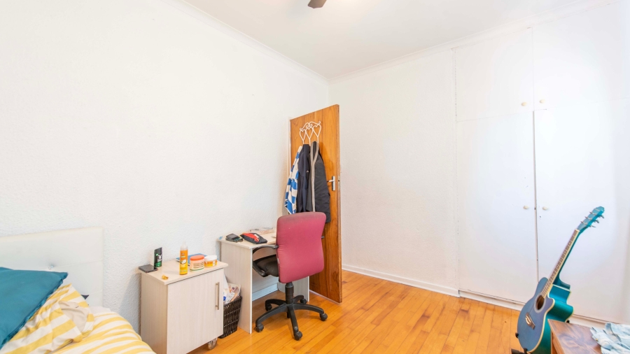 5 Bedroom Property for Sale in Avondale Western Cape